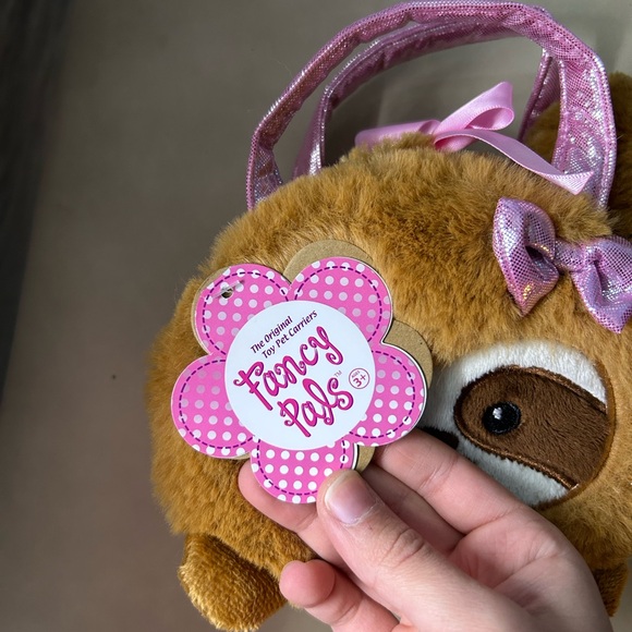 Adorable Sloth Plush Purse for Kids - Picture 2 of 6